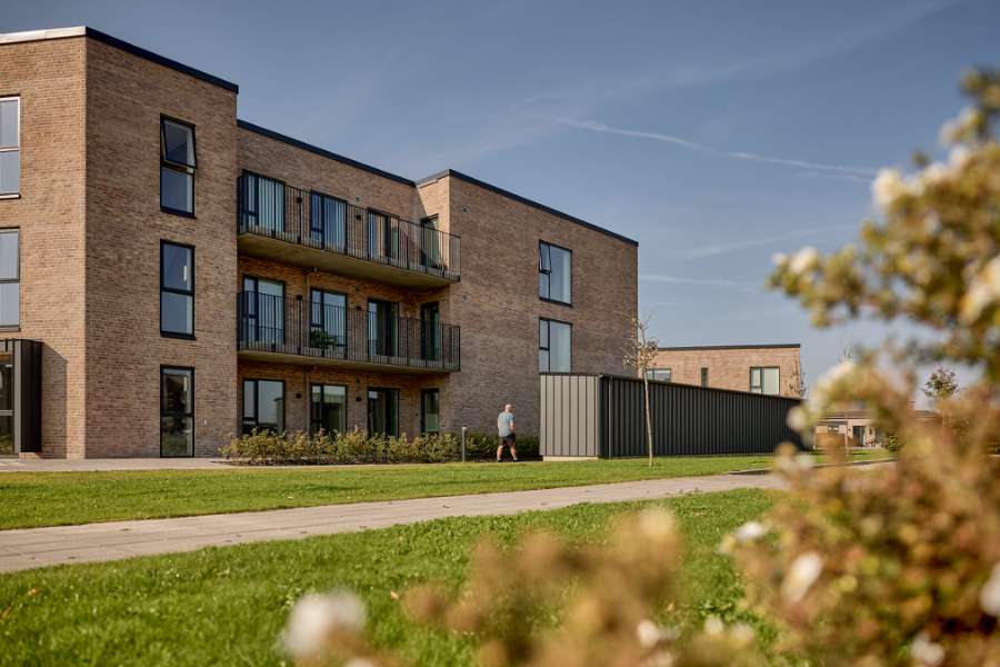 Stahlprofile an Reihenhäusern, Sofiendal Enge, Poul Anker Bechs Vej 232, 9200 Aalborg SV, Dänemark